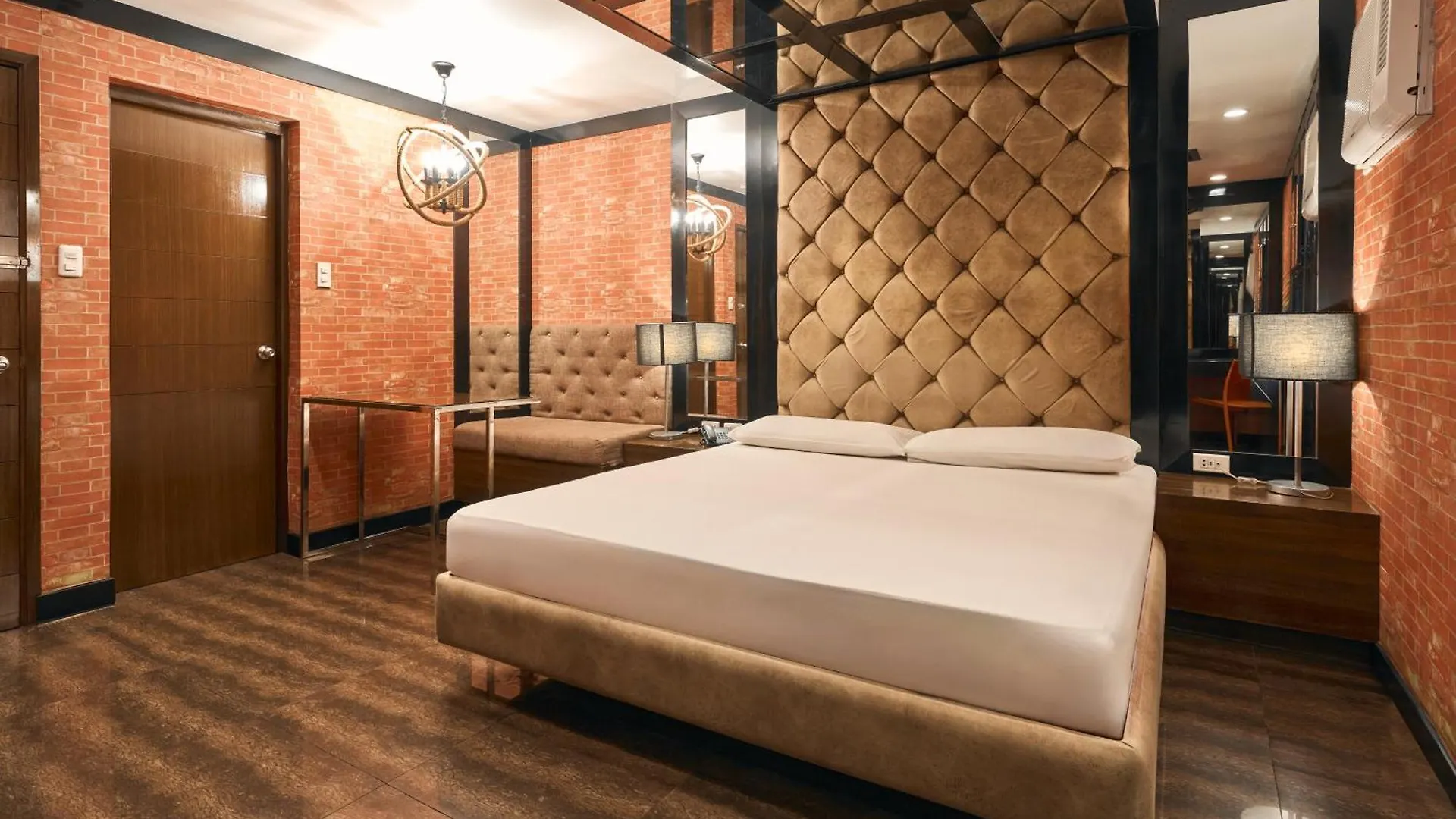Victoria Court Las Pinas Manila 3*,